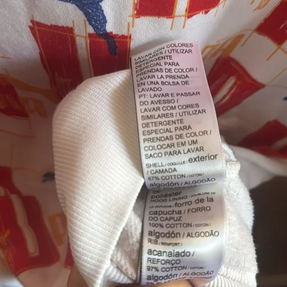 Puma Men’s Size Large Red and Yellow All Over Graphic Hoodie Athletic Sweatshirt - Picture 7 of 7